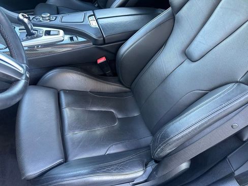 Used 2012 BMW M6 Convertible RWD image 21