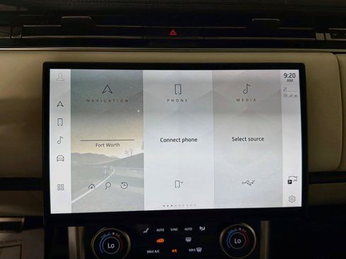 Certified 2023 Land Rover Range Rover SE AWD/4WD image 14