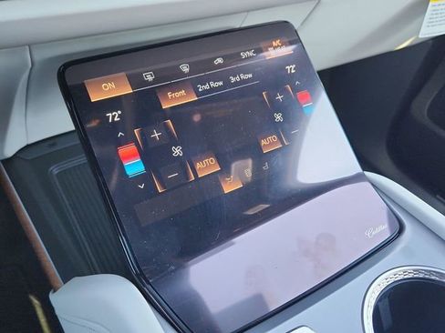 New 2026 Cadillac Vistiq Sport AWD/4WD image 17