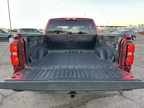 Used 2018 Chevrolet Silverado 1500 LT w/ All Star Edition image 10