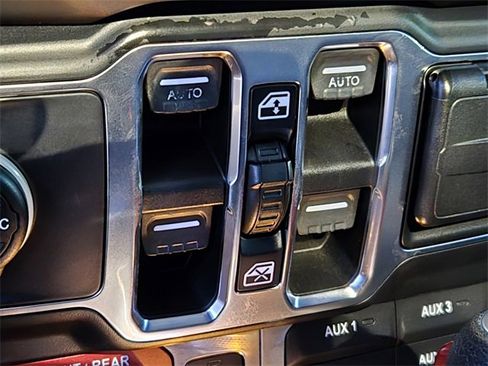 Used 2019 Jeep Wrangler Unlimited Rubicon image 21