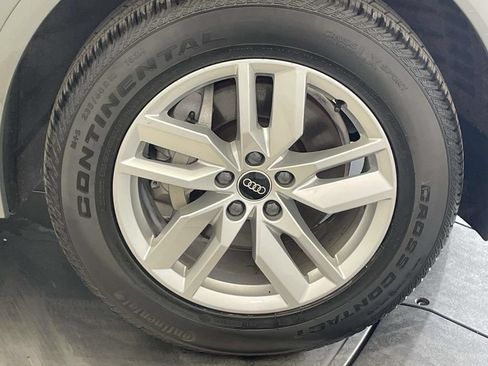 Certified 2023 Audi Q5 2.0T Premium w/ Convenience Package AWD/4WD image 14