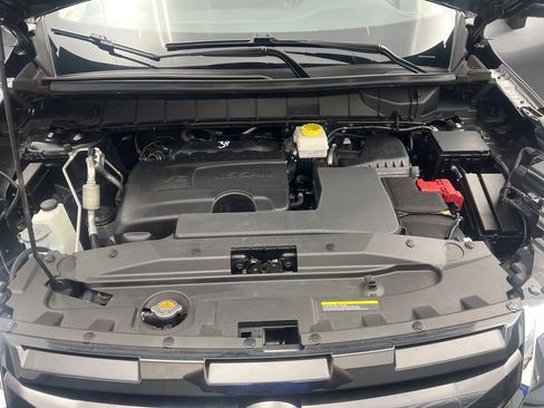 Used 2024 Nissan Pathfinder SL FWD image 20