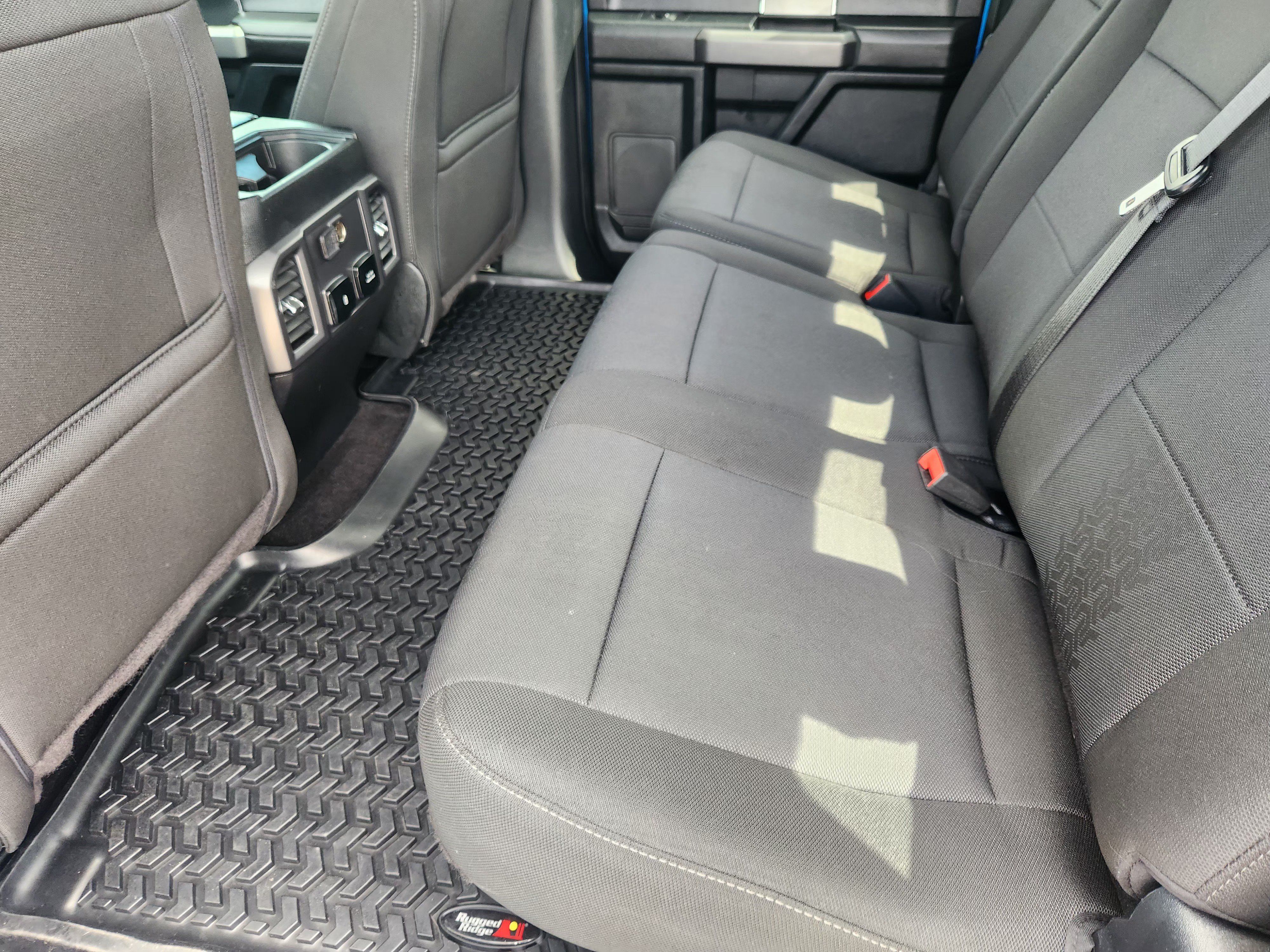 Used 2019 Ford F150 XLT w/ Equipment Group 302A Luxury AWD/4WD image 29
