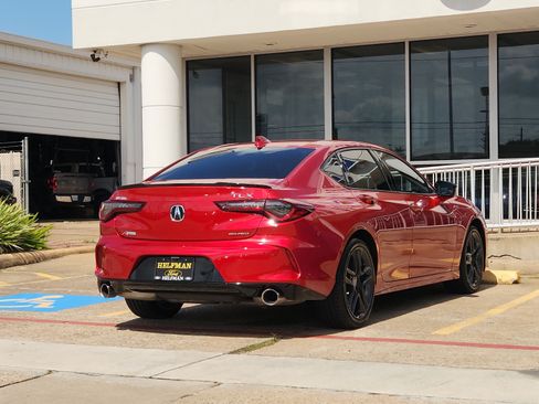 Used 2025 Acura TLX w/ A-SPEC Package AWD/4WD image 4