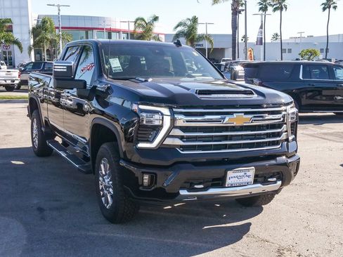 New 2026 Chevrolet Silverado 2500 High Country w/ Technology Package image 3