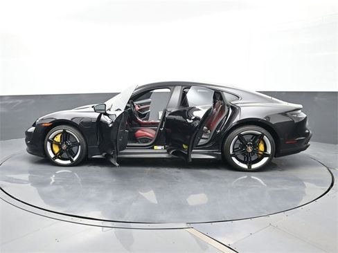 Certified 2020 Porsche Taycan Turbo S w/ Premium Package image 29
