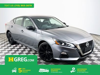 Used 2020 Nissan Altima 2.5 SR w/ Premium Package