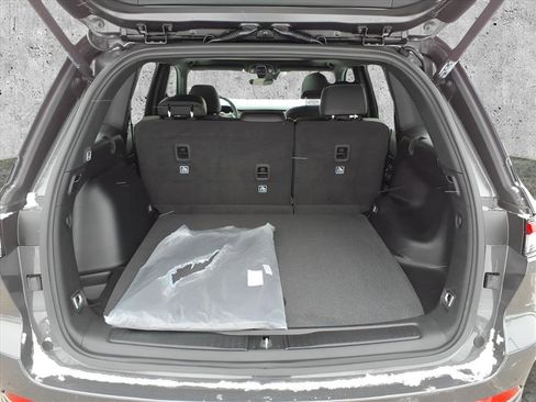 New 2025 Jeep Grand Cherokee Altitude image 26