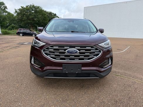 Used 2020 Ford Edge Titanium FWD image 2
