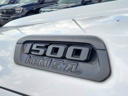 Used 2021 RAM 1500 Big Horn AWD/4WD image 10