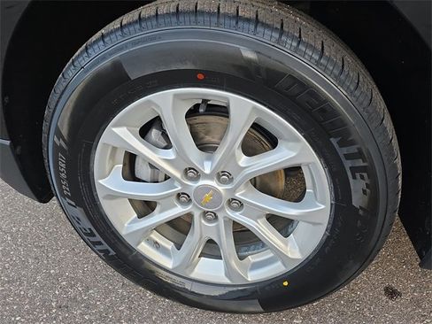 Used 2019 Chevrolet Equinox LT image 10