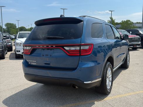 Used 2024 Dodge Durango SXT AWD/4WD image 5