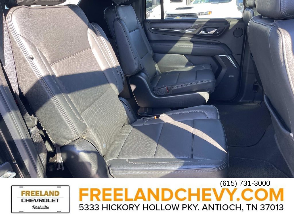 Used 2022 GMC Yukon XL Denali RWD image 24