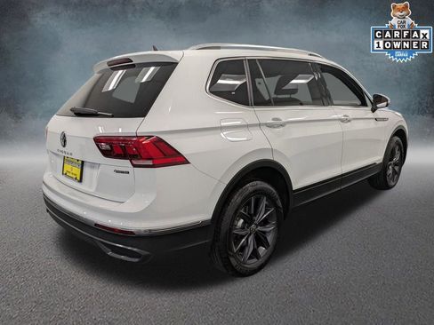 Used 2022 Volkswagen Tiguan SE image 5