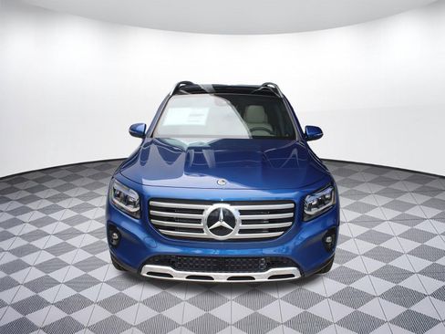 New 2026 Mercedes-Benz GLB 250 image 6