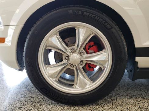 Used 2005 Ford Mustang Premium RWD image 27