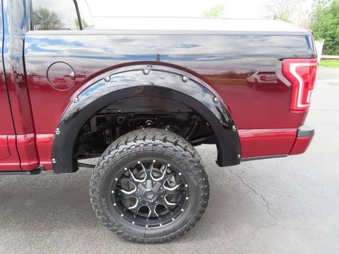 Used 2016 Ford F150 XLT w/ Equipment Group 302A Luxury image 14