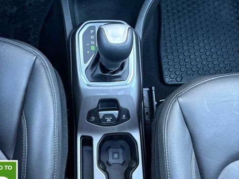 Used 2022 Jeep Renegade Limited w/ Sun, Sound & Wheels Group image 19