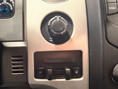 Used 2013 Ford F150 XLT w/ Luxury Equipment Group image 37