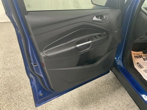 Used 2018 Ford Escape SE AWD/4WD image 15
