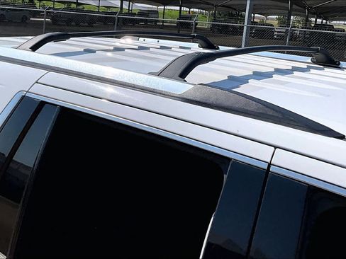 Used 2020 Chevrolet Tahoe Premier AWD/4WD image 10