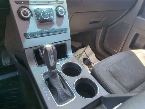 Used 2015 Ford Flex SE FWD image 18