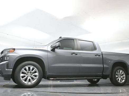 Used 2021 Chevrolet Silverado 1500 Custom w/ Safety Confidence Package RWD image 29