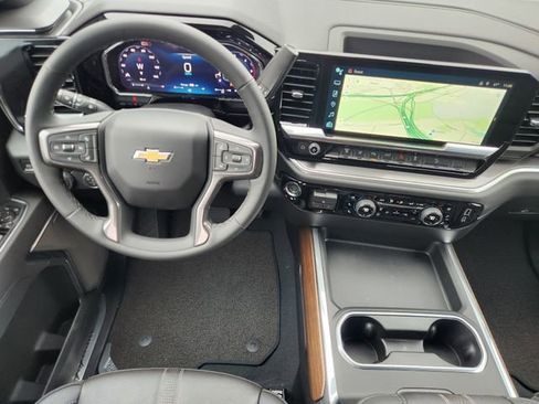 New 2026 Chevrolet Silverado 2500 High Country w/ High Country Premium Package AWD/4WD image 28