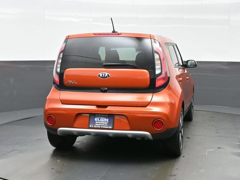 Used 2019 Kia Soul + FWD image 5