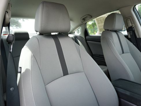 Used 2021 Honda Civic LX image 31