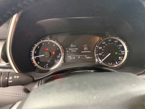 Used 2023 Toyota Highlander XLE image 16