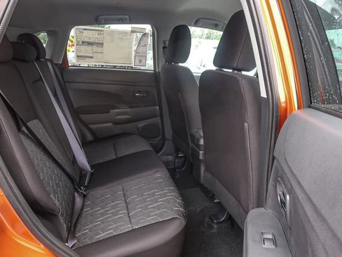 Used 2025 Mitsubishi Outlander Sport ES AWD/4WD image 14