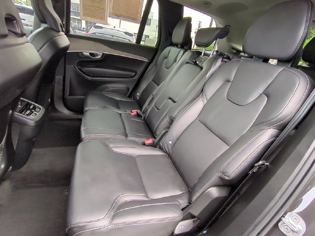 Certified 2023 Volvo XC90 B6 Ultimate w/ Protection Package Premier AWD/4WD image 26
