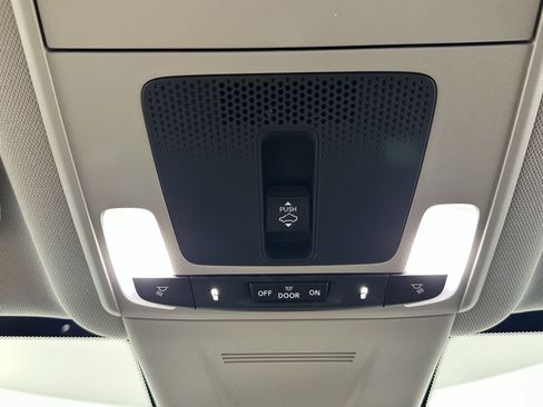 Used 2024 Honda CR-V EX-L image 32