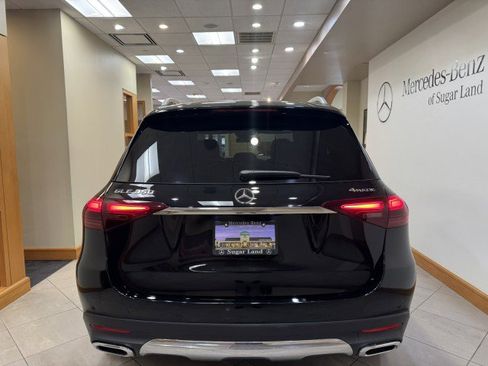 Certified 2025 Mercedes-Benz GLE 350 4MATIC image 4