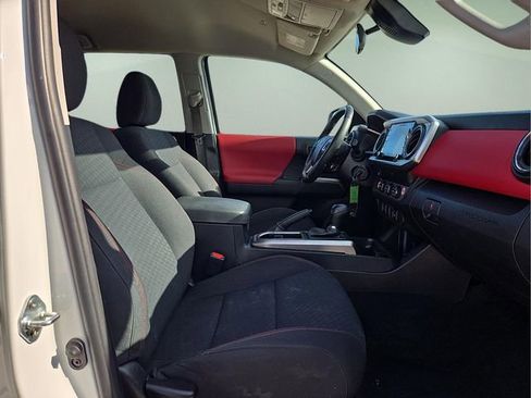 Used 2023 Toyota Tacoma SR5 image 12