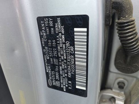 Used 2016 Hyundai Genesis 3.8 w/ Option Group 04 image 51