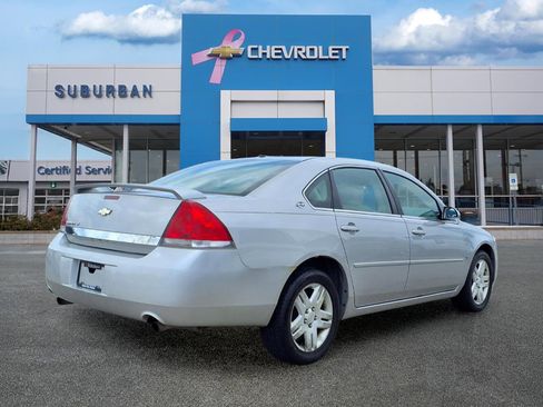Used 2007 Chevrolet Impala LT FWD image 4