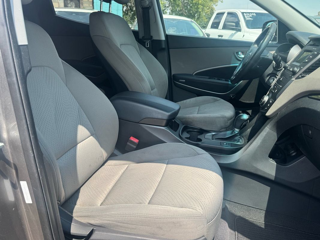 Used 2014 Hyundai Santa Fe Sport w/ Popular Equipment Package 02 AWD/4WD image 8