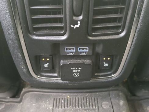 Used 2018 Jeep Grand Cherokee Trailhawk image 9