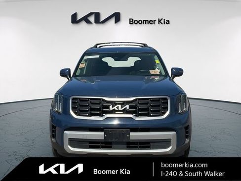 Certified 2025 Kia Telluride S image 2