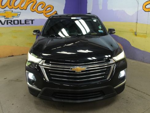 Used 2022 Chevrolet Traverse LT AWD/4WD image 3