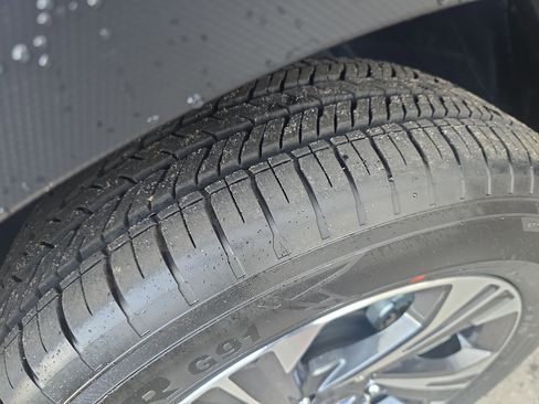 Used 2026 Subaru Crosstrek 2.0i Premium image 28