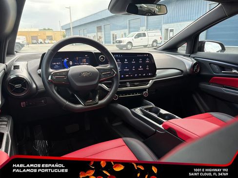 Certified 2024 Chevrolet Equinox EV RS FWD image 30