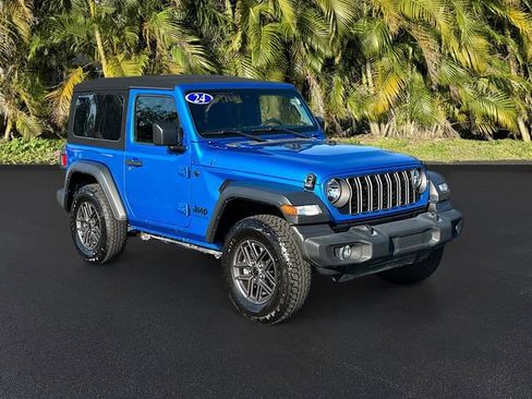 Used 2024 Jeep Wrangler Sport S image 2