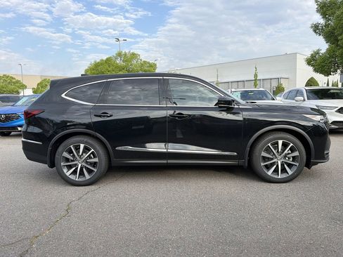 New 2026 Acura MDX w/ Technology Package FWD image 2