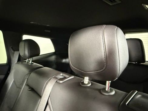 Certified 2023 Cadillac XT6 Luxury image 24