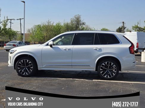 New 2026 Volvo XC90 B6 Ultra w/ Lounge Package AWD/4WD image 3