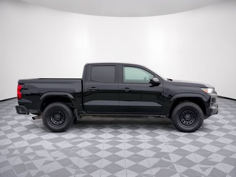 Used 2023 Chevrolet Colorado W/T w/ WT Convenience Package II AWD/4WD image 8